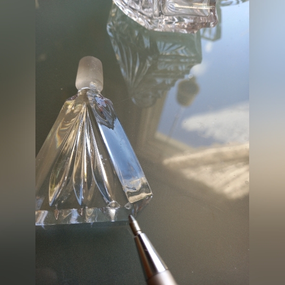 Art Deco Glass Perfume Bottle with Stopper & Jewelry Box - Picture 6 of 7